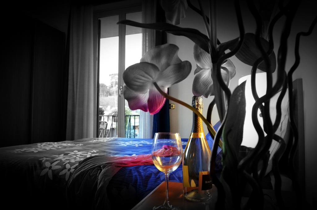 Vatican Walls Couette-café 3*
