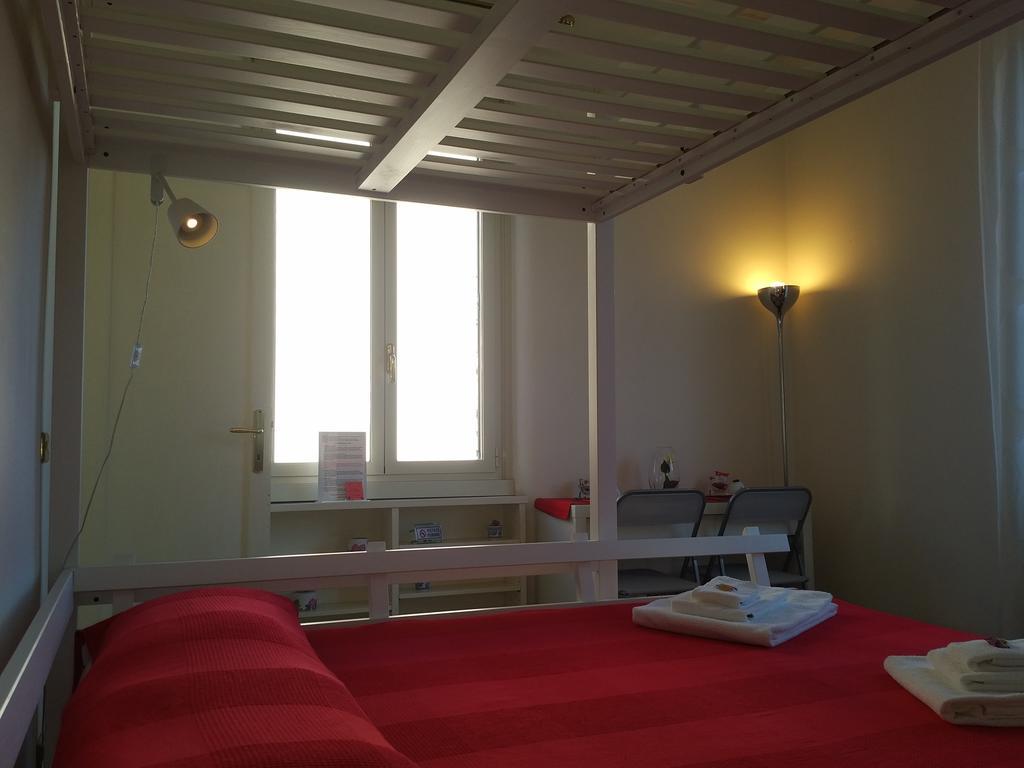 Couette-café Vatican Walls 3*